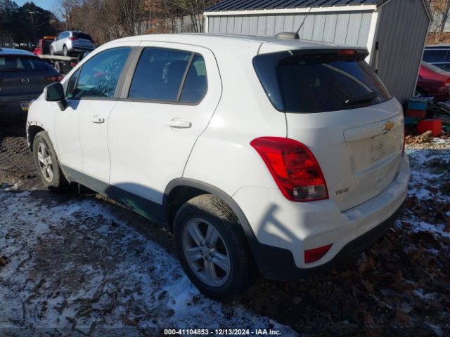 KL7CJKSB3MB319825 Chevrolet Trax Fwd Ls