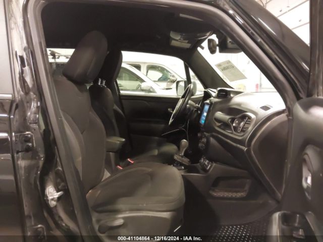 ZACNJDE11NPN55985 Jeep Renegade Altitude 4x4
