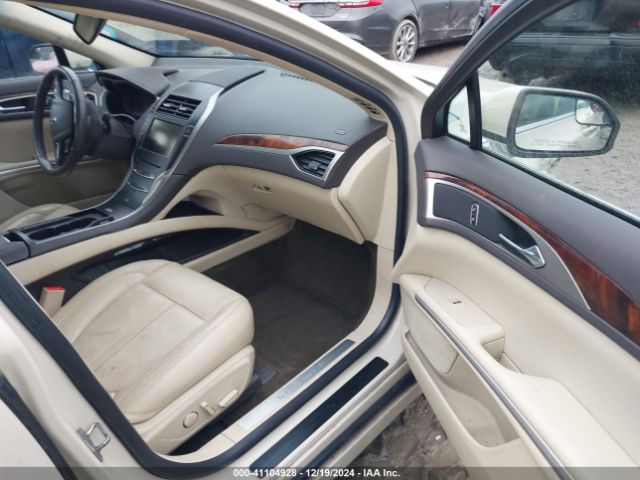 3LN6L2G9XER806206 Lincoln MKZ