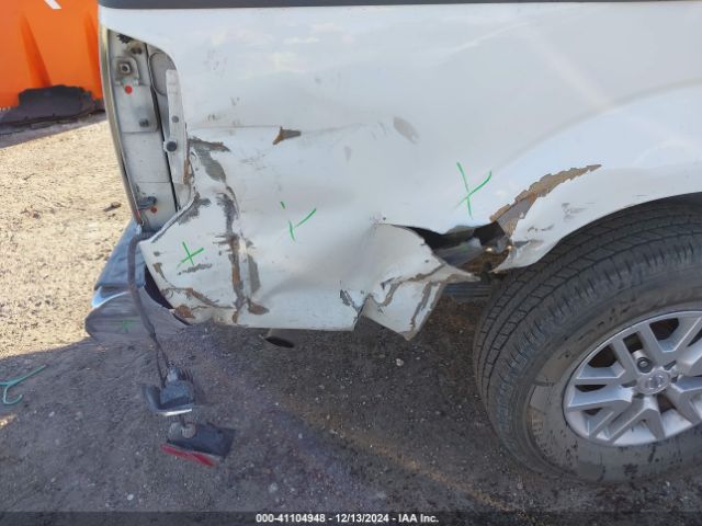 1N6AD0ER0GN734826 Nissan Frontier Sv
