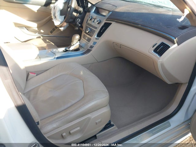 2010 CADILLAC CTS 1G6DJ5EV3A0144744 Photo 4