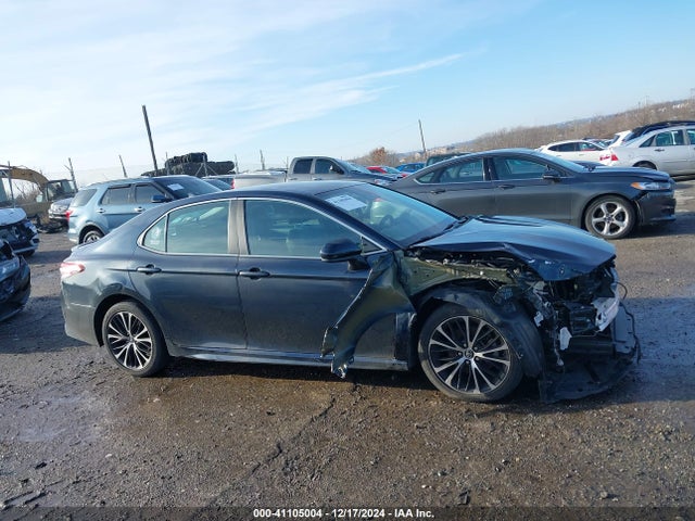 4T1B11HK2KU247447 Toyota CAMRY SE