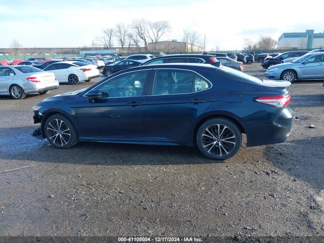 4T1B11HK2KU247447 Toyota CAMRY SE