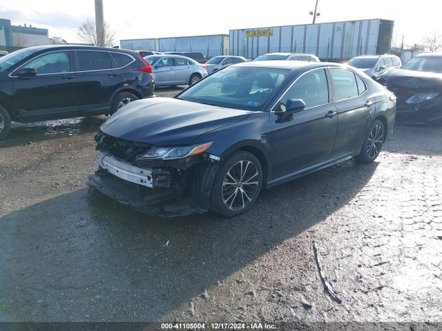 4T1B11HK2KU247447 Toyota CAMRY SE