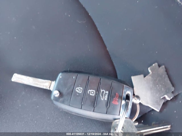 KIA Soul 2015 KNDJN2A27F7209608 Image 11