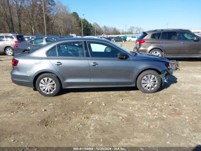 3VW267AJ1GM381708 Volkswagen Jetta 1.4t S