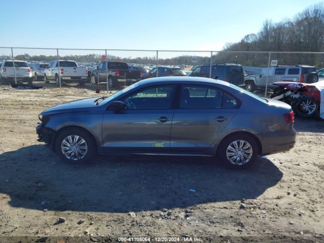 3VW267AJ1GM381708 Volkswagen Jetta 1.4t S