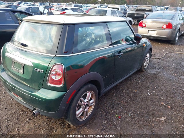 2013 MINI HARDTOP WMWSU3C54DT677852 Photo 3