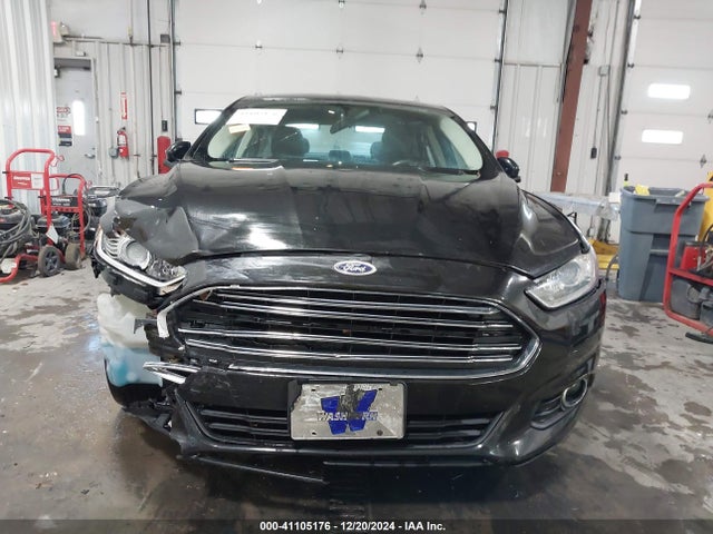 3FA6P0HDXER333218 Ford FUSION SE