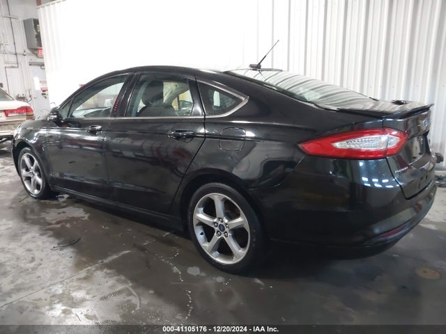3FA6P0HDXER333218 Ford FUSION SE