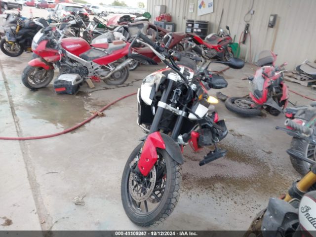 2024 TRIUMPH MOTORCYCLE TIGER SMTE64DF7RTBN8300 Photo 4