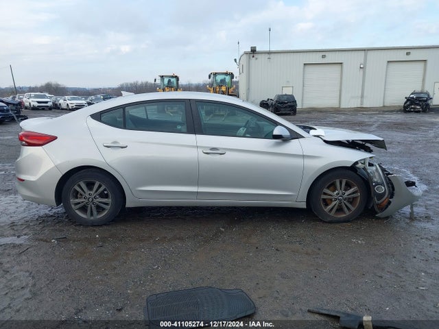 Hyundai ELANTRA SEL 2018 5NPD84LF3JH258132 Image 13