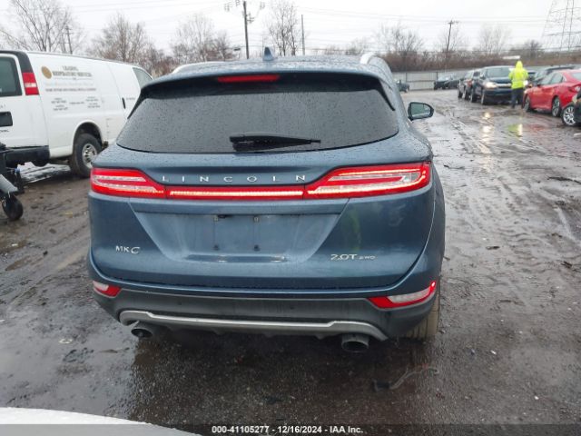 5LMCJ1D90JUL15182 Lincoln Mkc Premiere