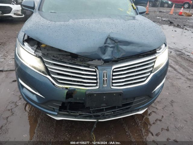 5LMCJ1D90JUL15182 Lincoln Mkc Premiere