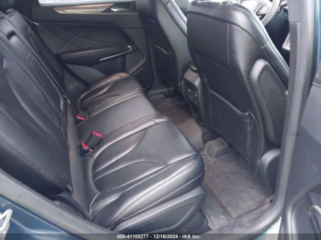 5LMCJ1D90JUL15182 Lincoln Mkc Premiere