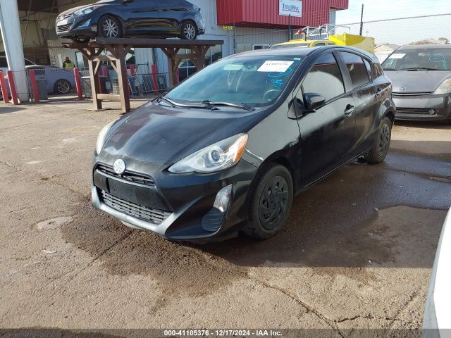 JTDKDTB37G1122400 Toyota Prius C Two