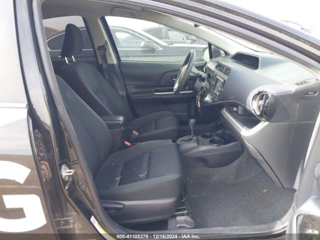 JTDKDTB37G1122400 Toyota Prius C Two