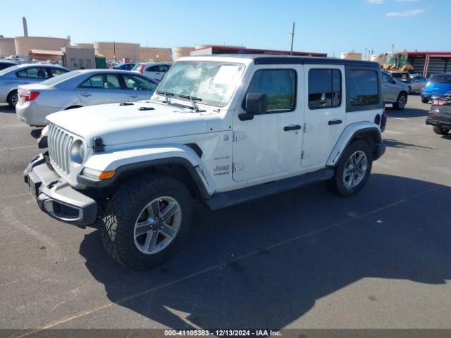 1C4HJXEG0JW120068 Jeep Wrangler Unlimited Sahara 4x4