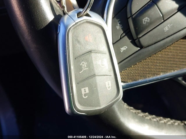 2021 CADILLAC XT5 1GYKNER42MZ226856 Photo 10