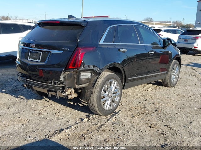 2021 CADILLAC XT5 1GYKNER42MZ226856 Photo 3