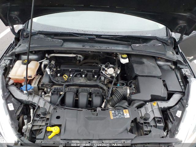 1FADP3F22JL238753 Ford FOCUS SE