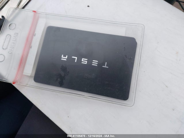 2024 TESLA MODEL Y 7SAYGDEE6RA329410 Photo 10