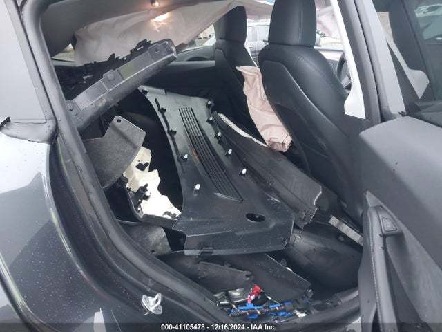 2024 TESLA MODEL Y 7SAYGDEE6RA329410 Photo 7