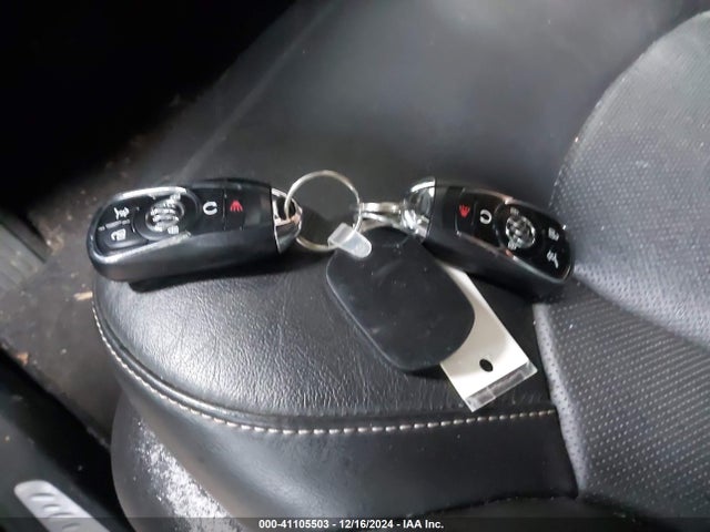 LRBFXESX1GD245565 Buick Envision Premium I