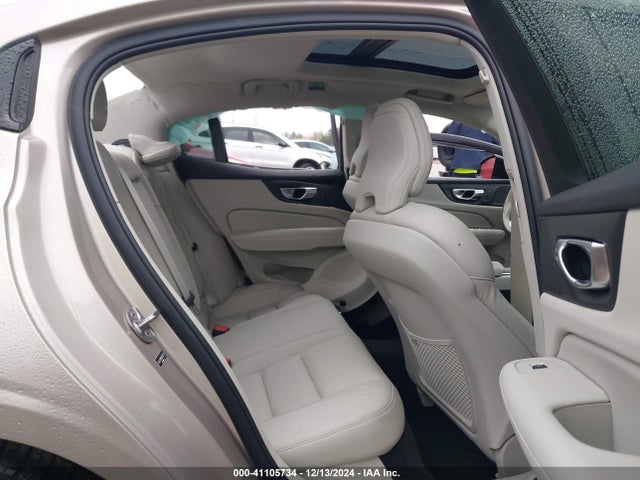 7JRL12GM0SG367121 Volvo S60 B5 Ultra