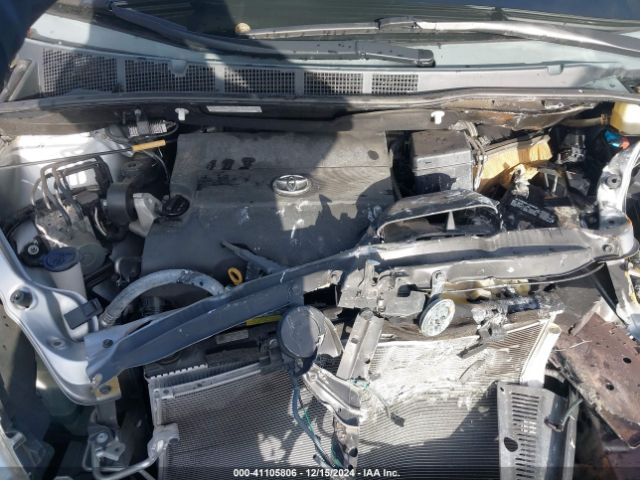 5TDKK3DC9FS592674 Toyota Sienna Le 8 Passenger