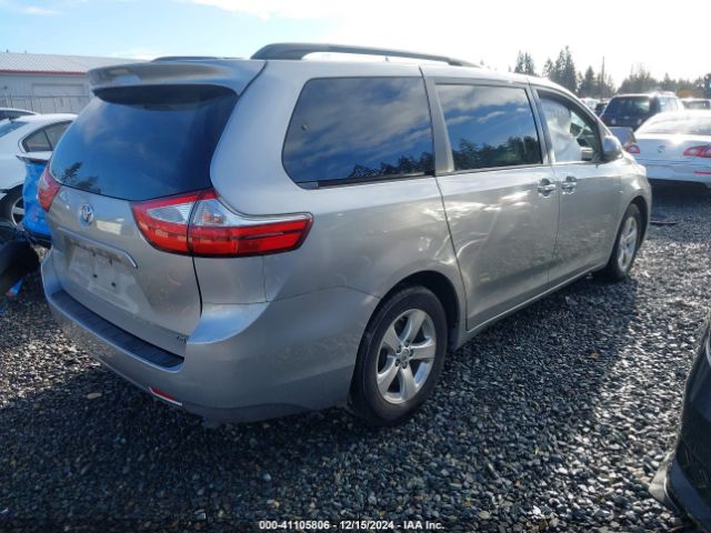 5TDKK3DC9FS592674 Toyota Sienna Le 8 Passenger