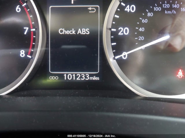 Lexus IS 200T 2016 JTHBA1D24G5001929 Image 16