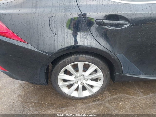 Lexus IS 200T 2016 JTHBA1D24G5001929 Image 21