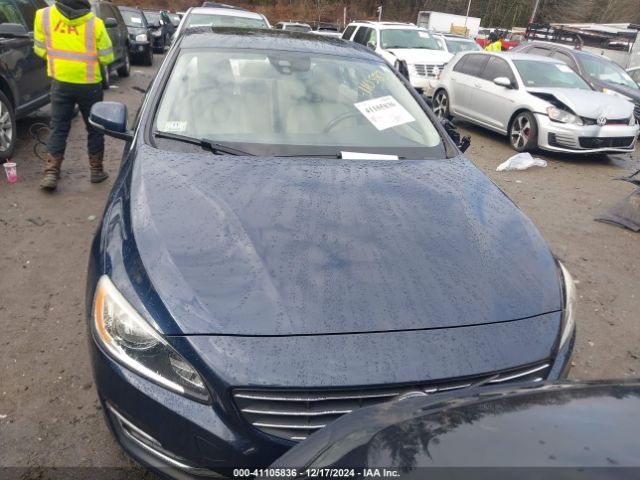 YV1612TK2F2353993 Volvo S60 T5 Premier