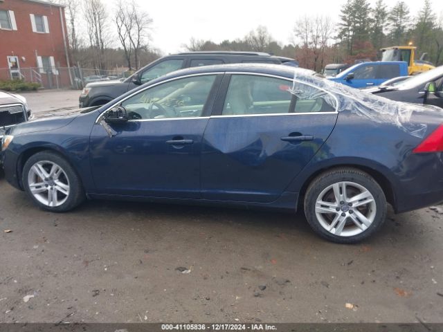 YV1612TK2F2353993 Volvo S60 T5 Premier