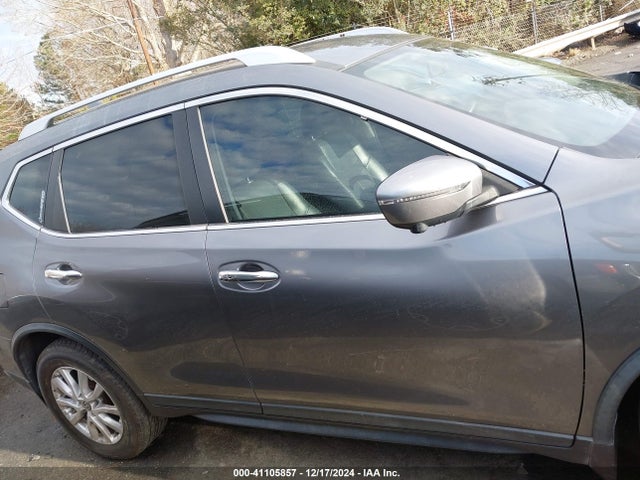 Nissan ROGUE SV 2018 KNMAT2MTXJP622478 Image 13