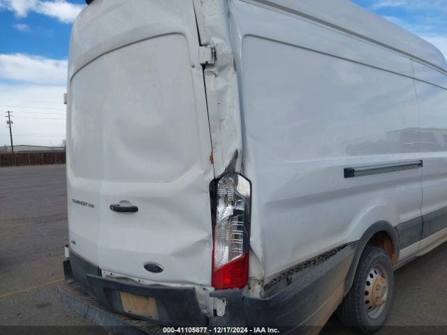 1FTBR3U82NKA64066 Ford Transit-250 Cargo Van