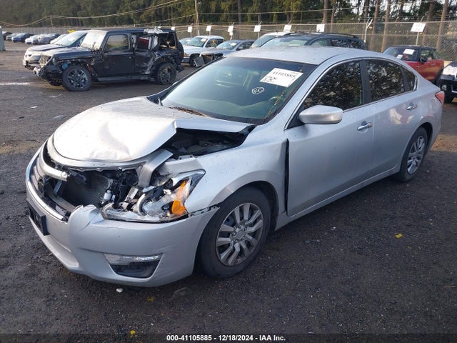 Nissan Altima 2.5 S 2014 1N4AL3AP8EN340747 Image 2