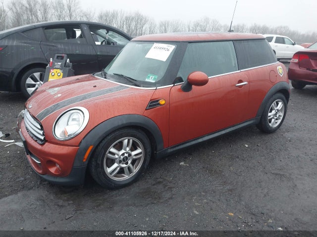 2012 MINI COOPER WMWSU3C59CT542784 Photo 1