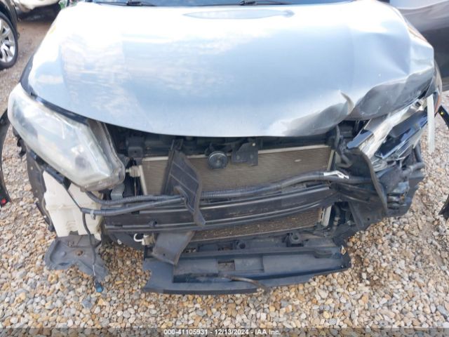 5N1AT2MT2FC803214 Nissan ROGUE SV