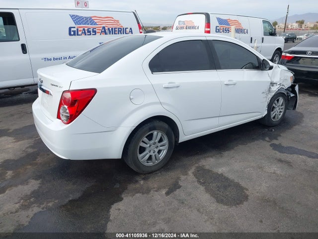 Chevrolet luw - e85 max 2016 1G1JC5SH0G4121926 Image 4