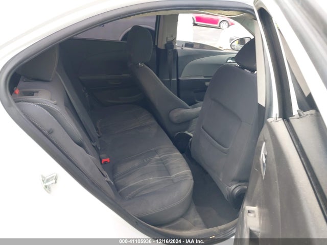 Chevrolet luw - e85 max 2016 1G1JC5SH0G4121926 Image 8