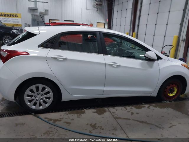 KMHD35LH3GU318071 Hyundai ELANTRA GT