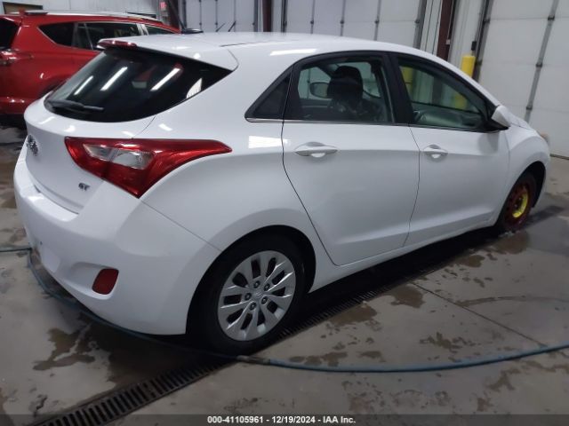 KMHD35LH3GU318071 Hyundai ELANTRA GT