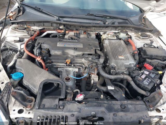 1HGCR6F73EA007943 Honda Accord Hybrid Touring