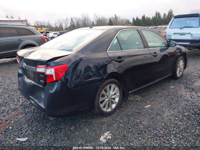 4T1BD1FK2EU130725 Toyota Camry Hybrid Xle