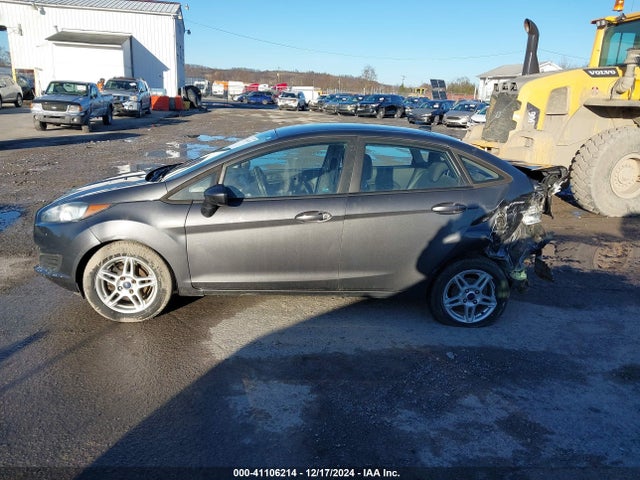 Ford FIESTA SE 2017 3FADP4BJ2HM140785 Image 15