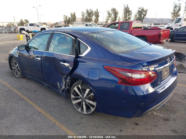 Nissan Altima 2.5 Sr 2017 1N4AL3AP6HC493028 Image 3