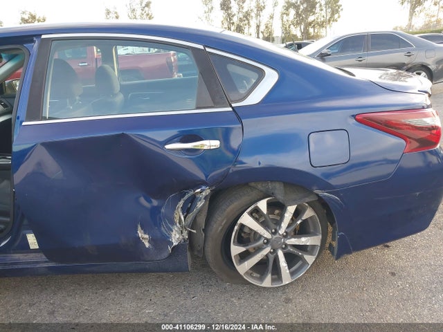 Nissan Altima 2.5 Sr 2017 1N4AL3AP6HC493028 Image 6
