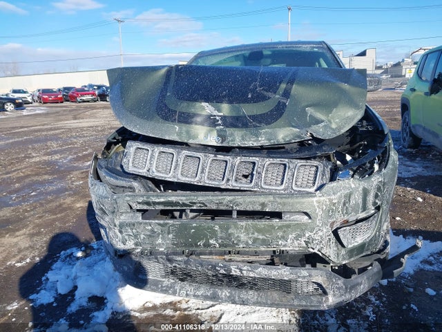 3C4NJDAB8MT591777 Jeep Compass Sport 4x4